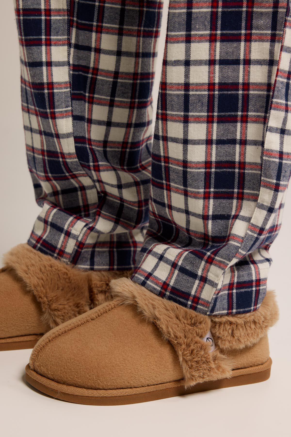 Slippers Agga fake fur image number 0