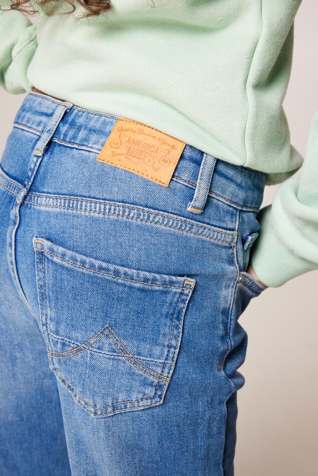 Jeans Kathy Jr image number 3