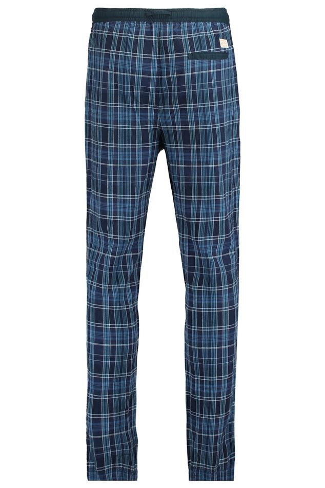 Loungepants Lake image number 5