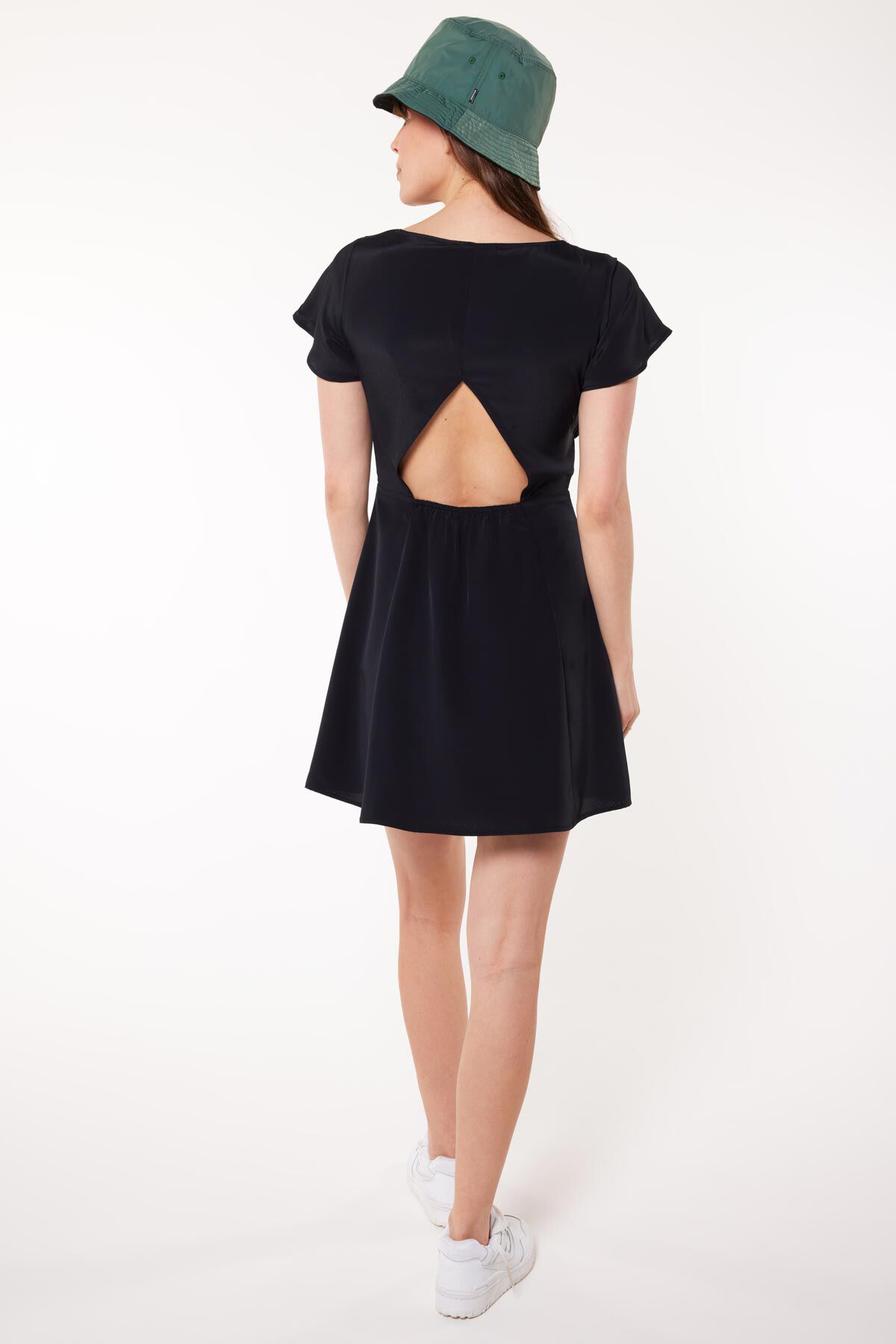 Robe Dawn image number 2