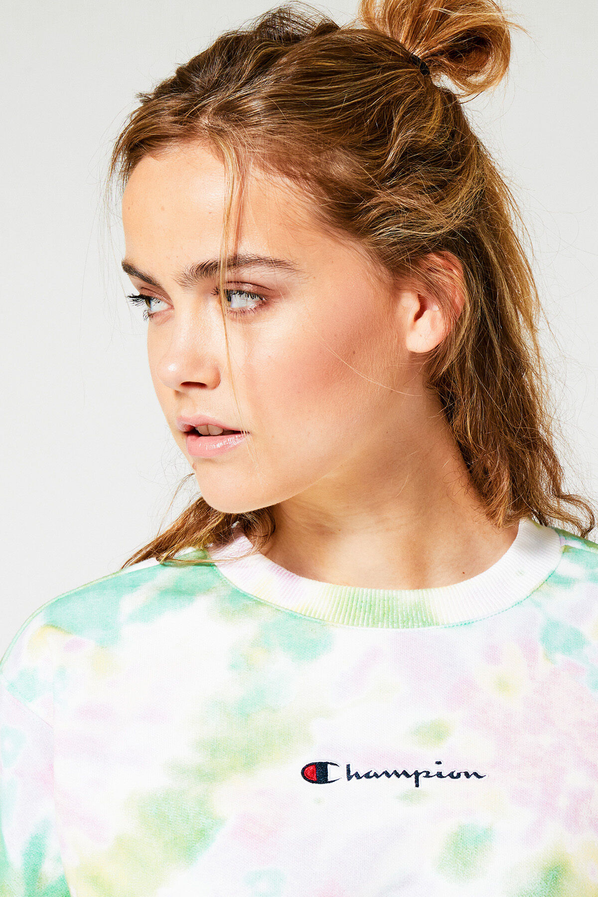 Sweater Street culture crew image number 2