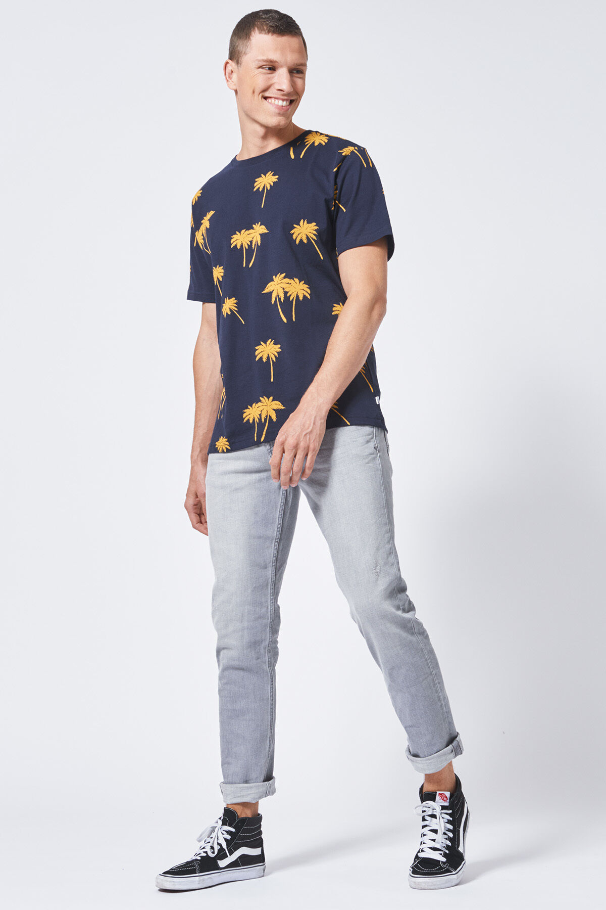 Emmanuel palm image number 1