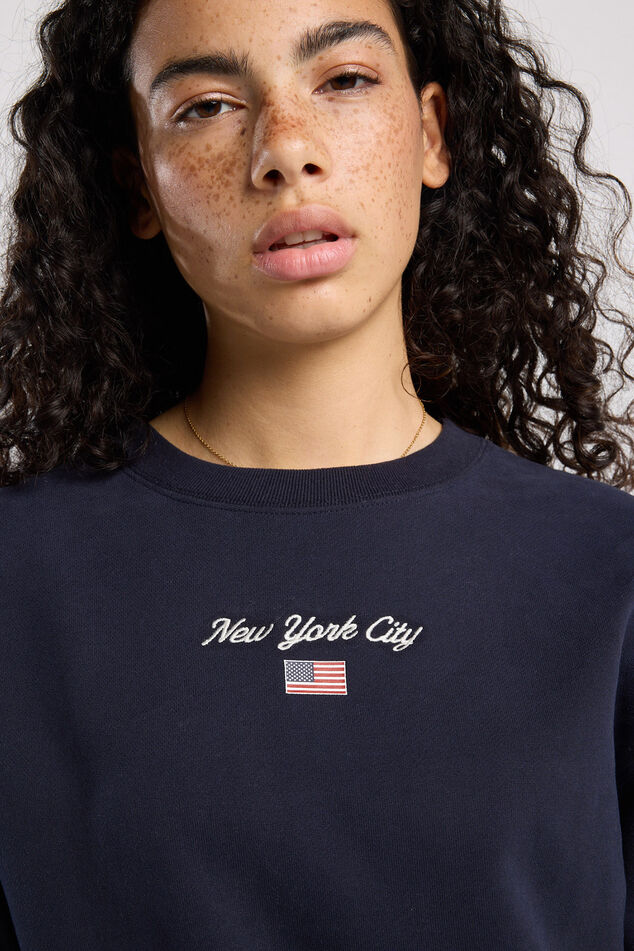 Suzie image number 3