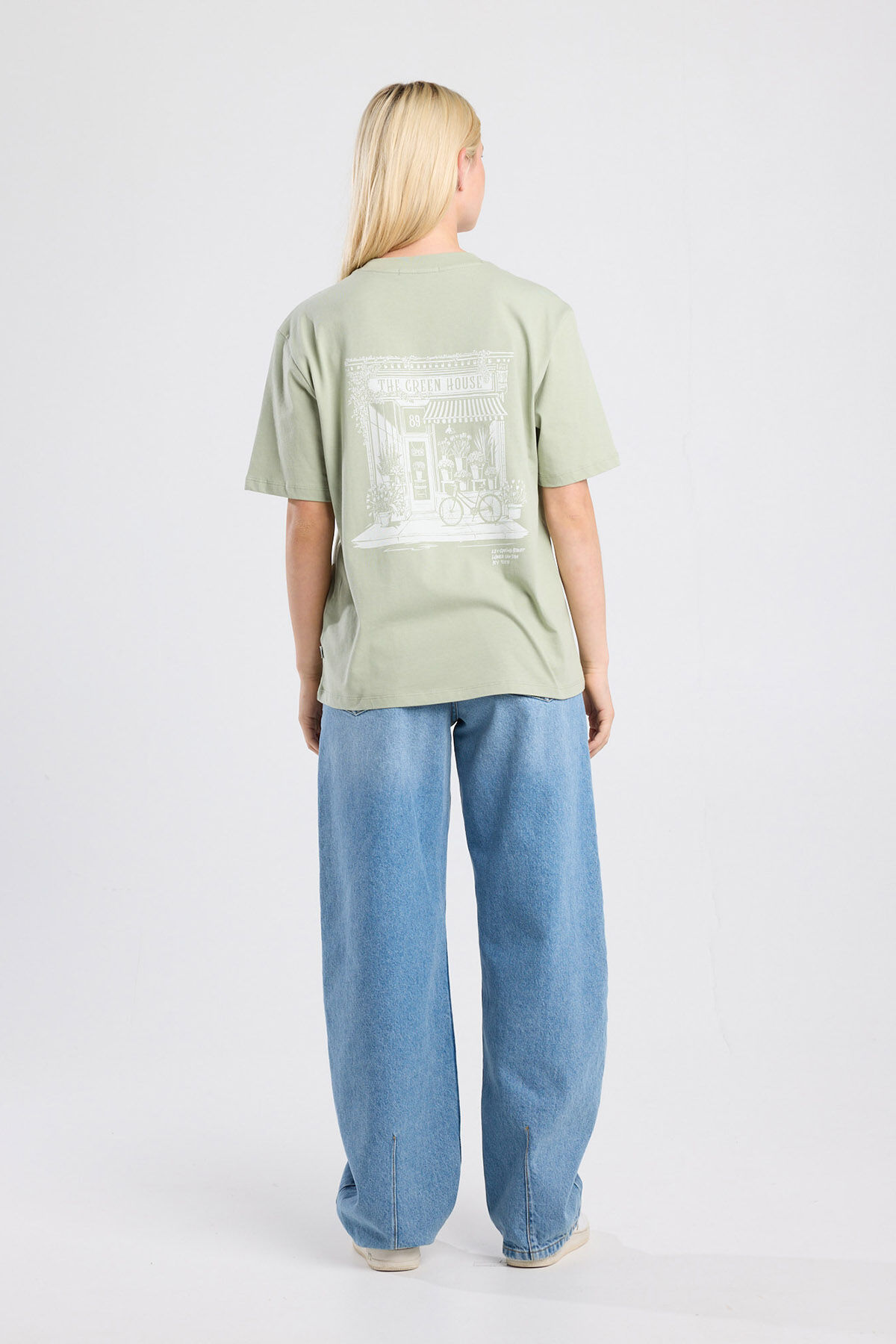 Elicia image number 2