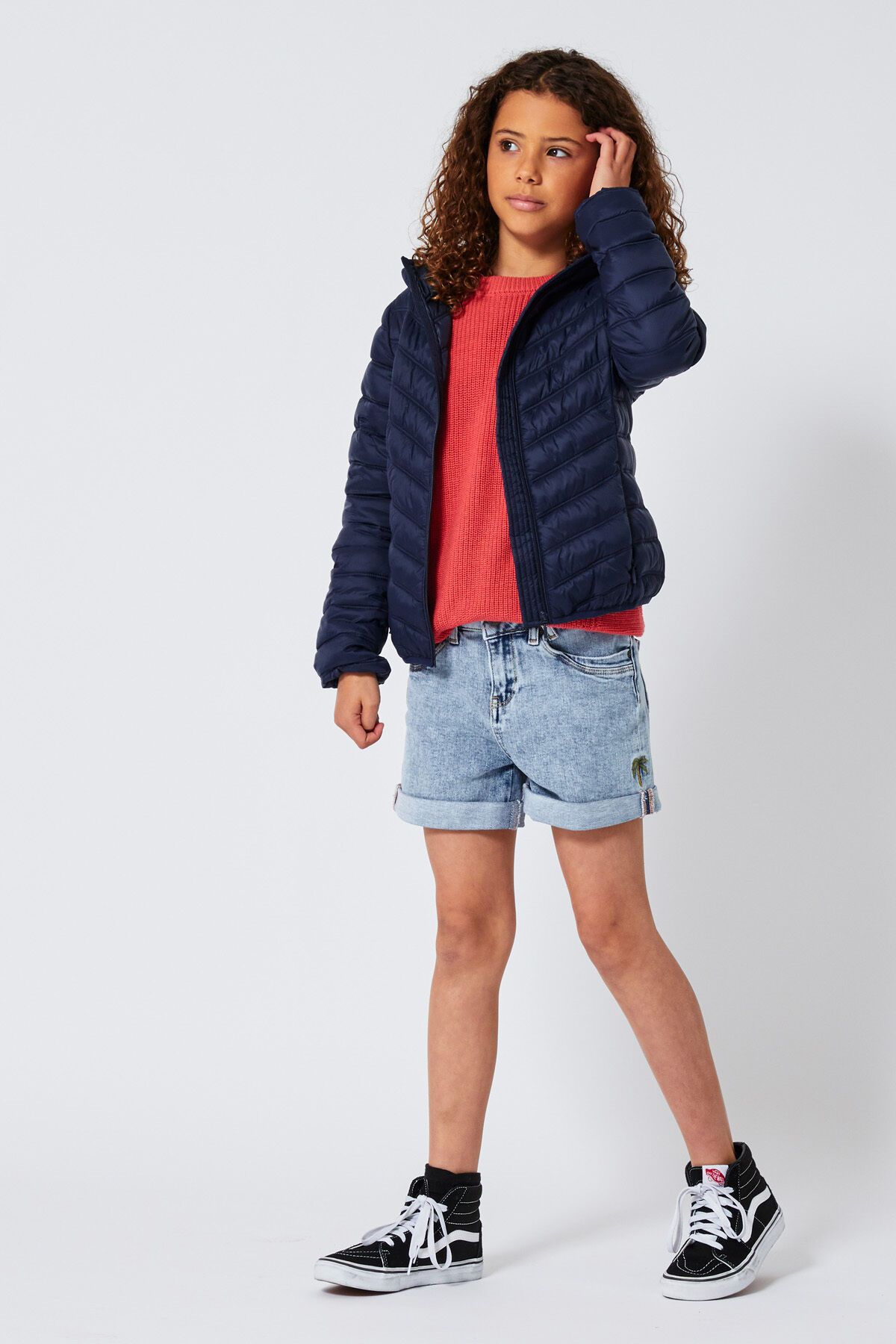 Jas Alice Jr image number 0