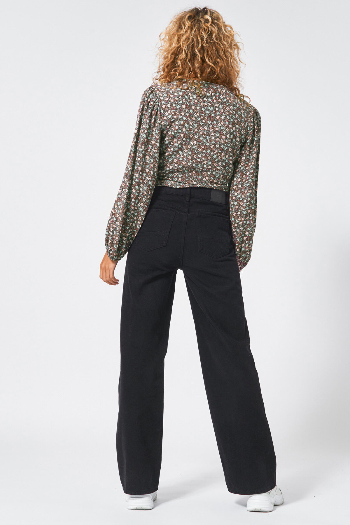 Blouse collar Billy image number 2