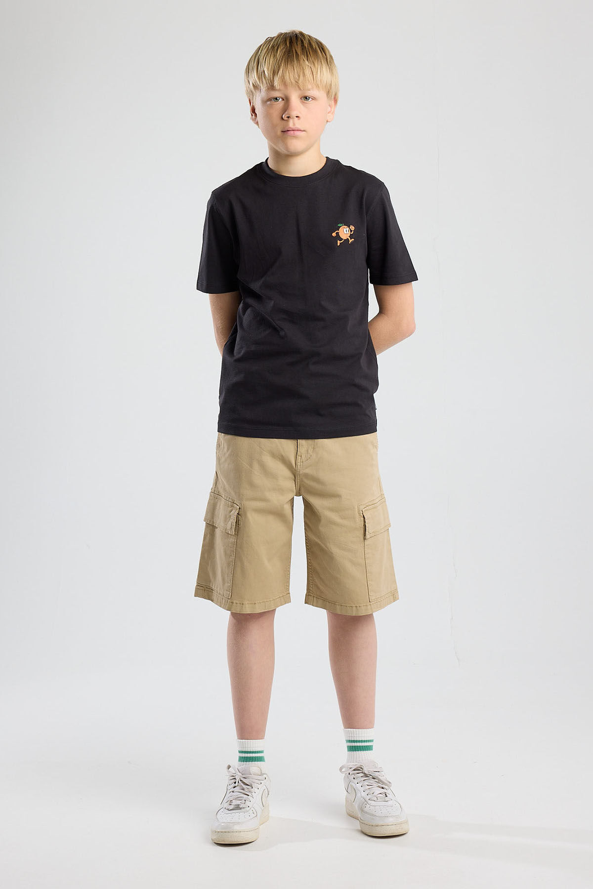 Nino JR image number 1