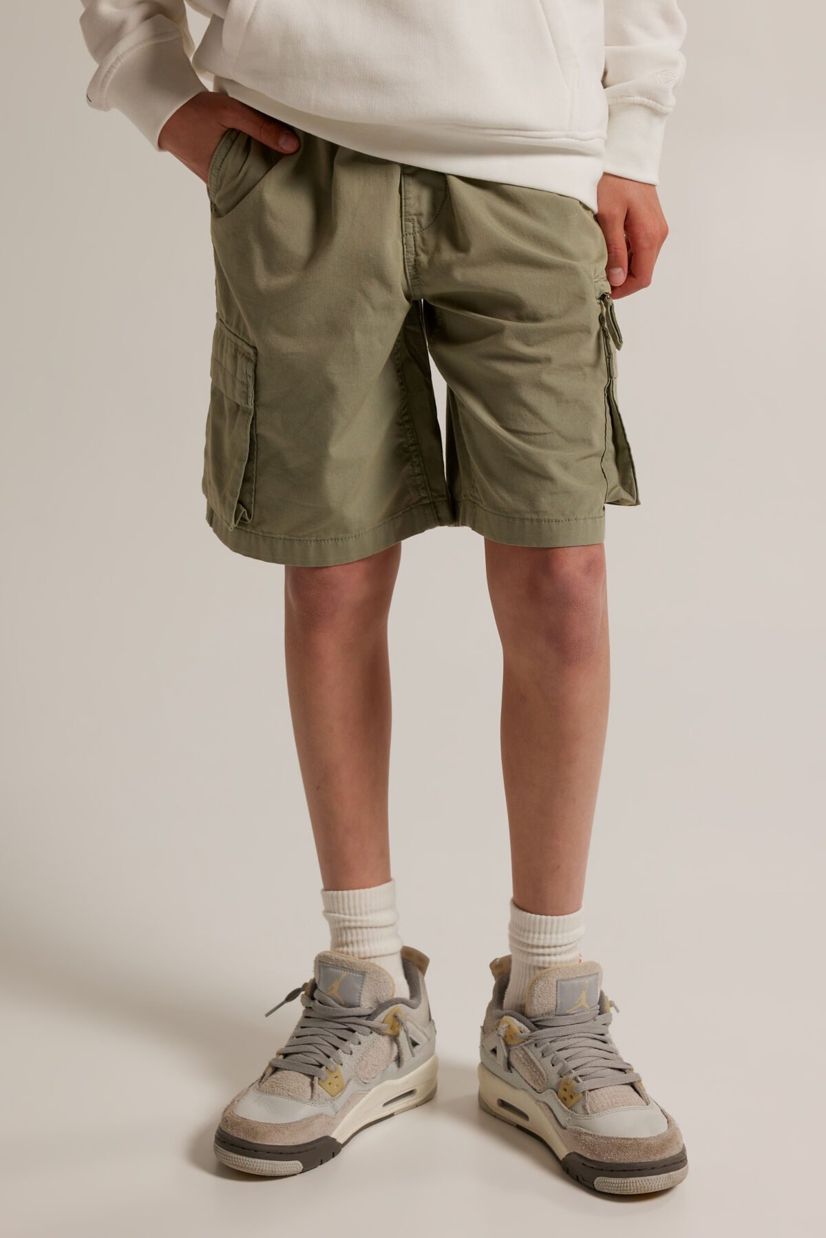 Short Nathan cargo JR image number 0