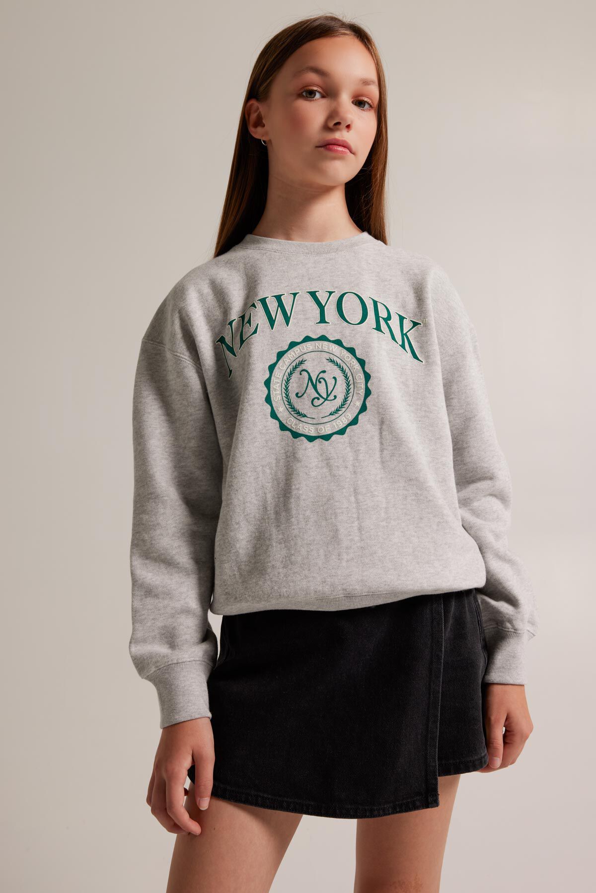 Skirt River Jr image number 0