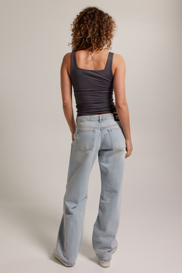 Dr. Denim Jeans Hill image number 2