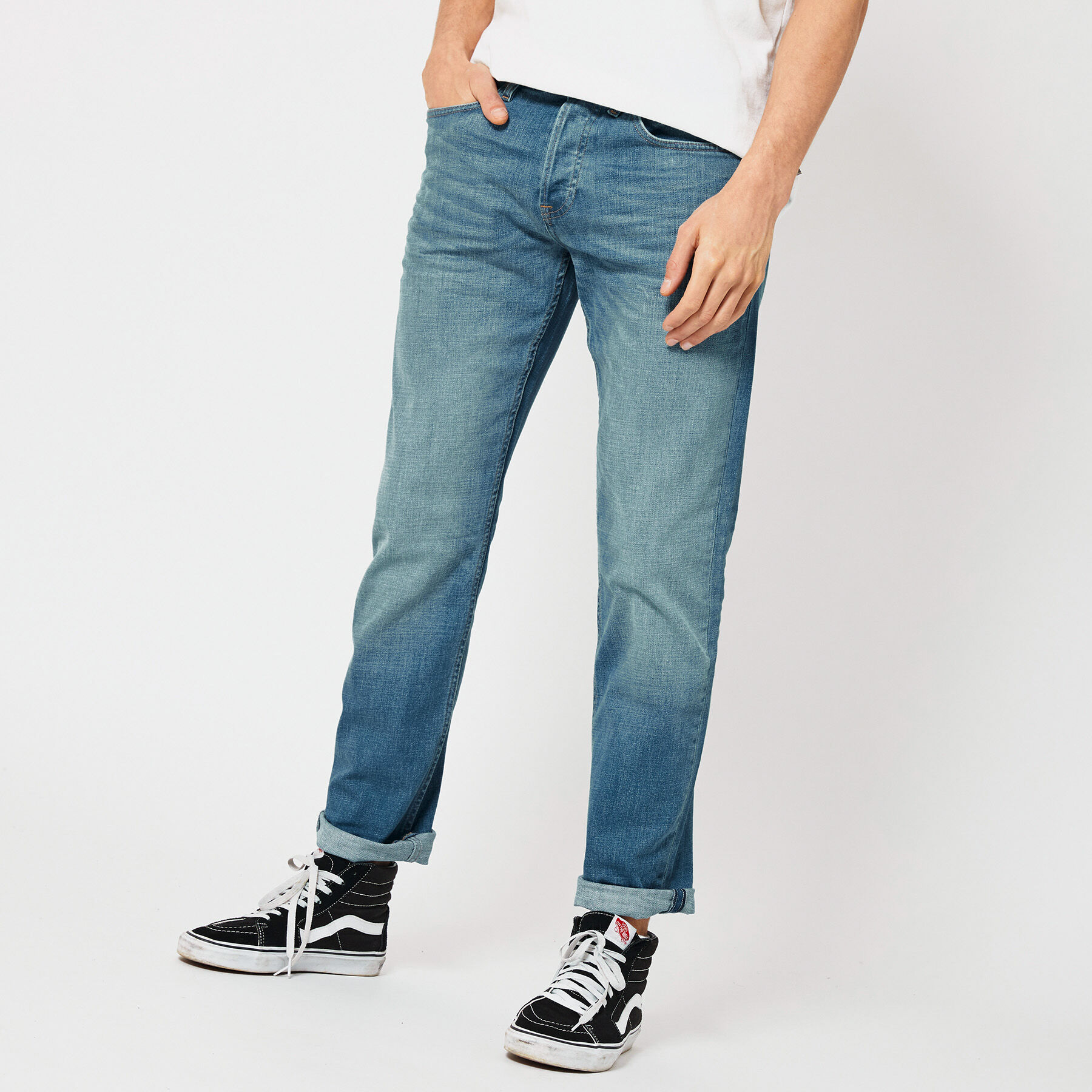 straight fit jeans