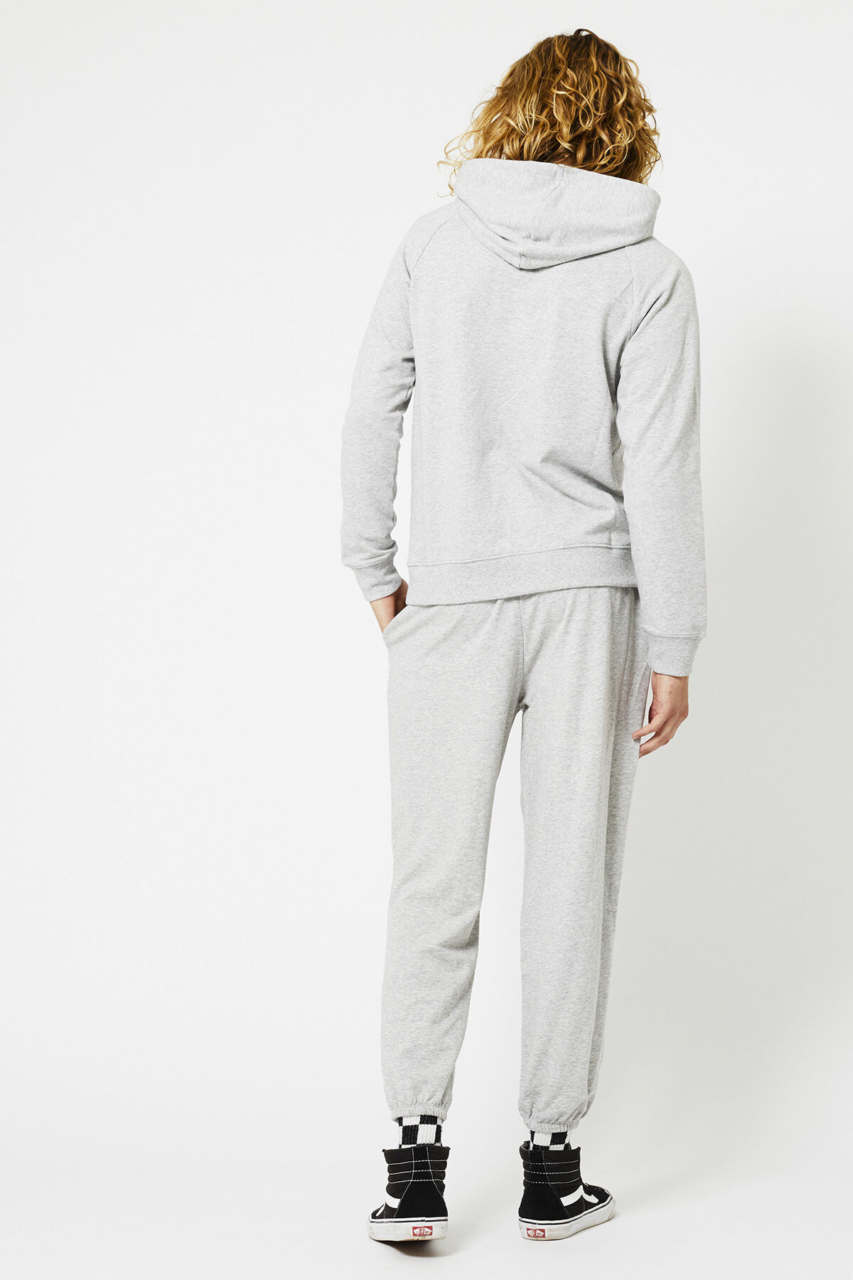 Jogger image number 2