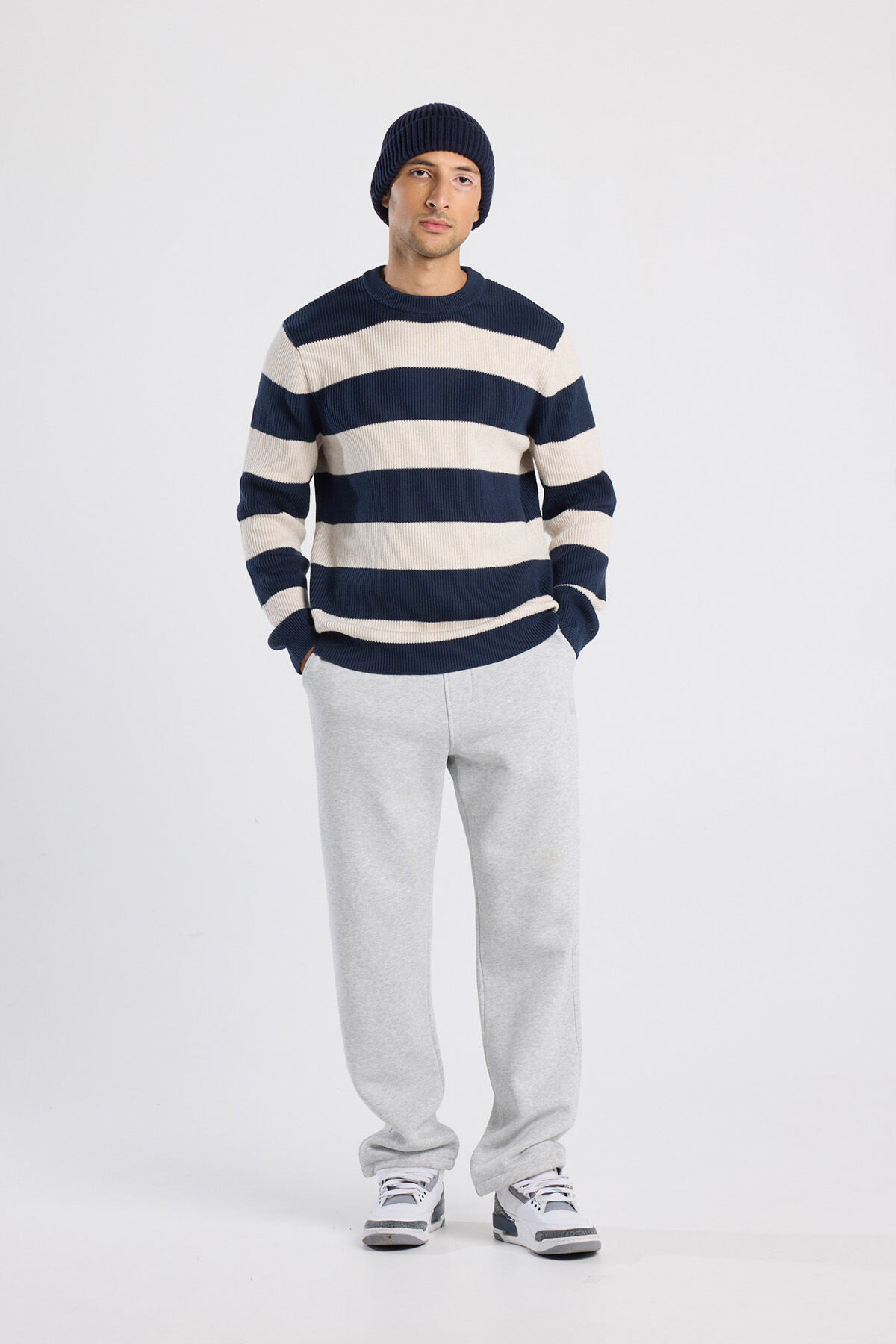 Kent Crew image number 1