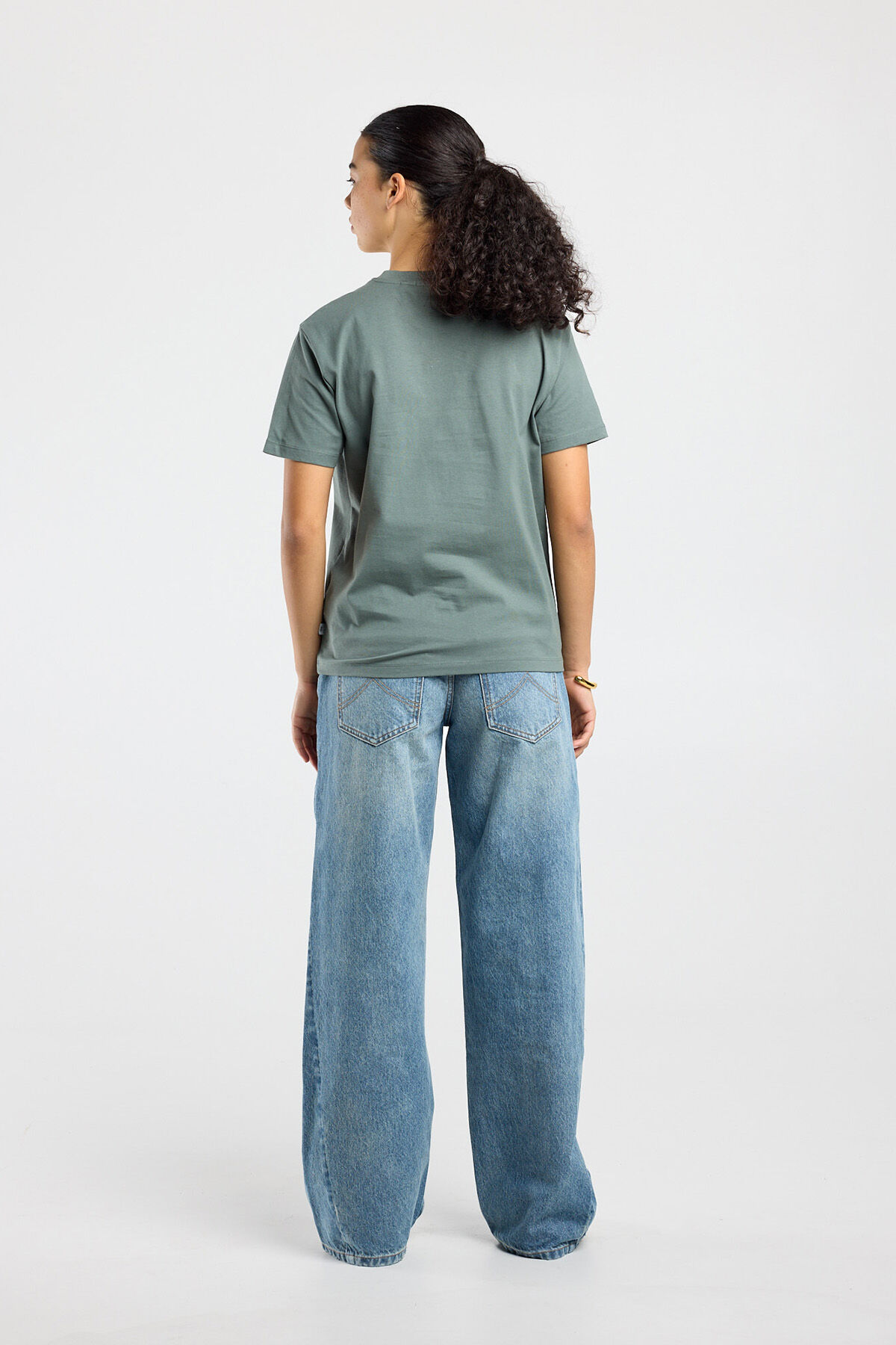 Esther image number 2