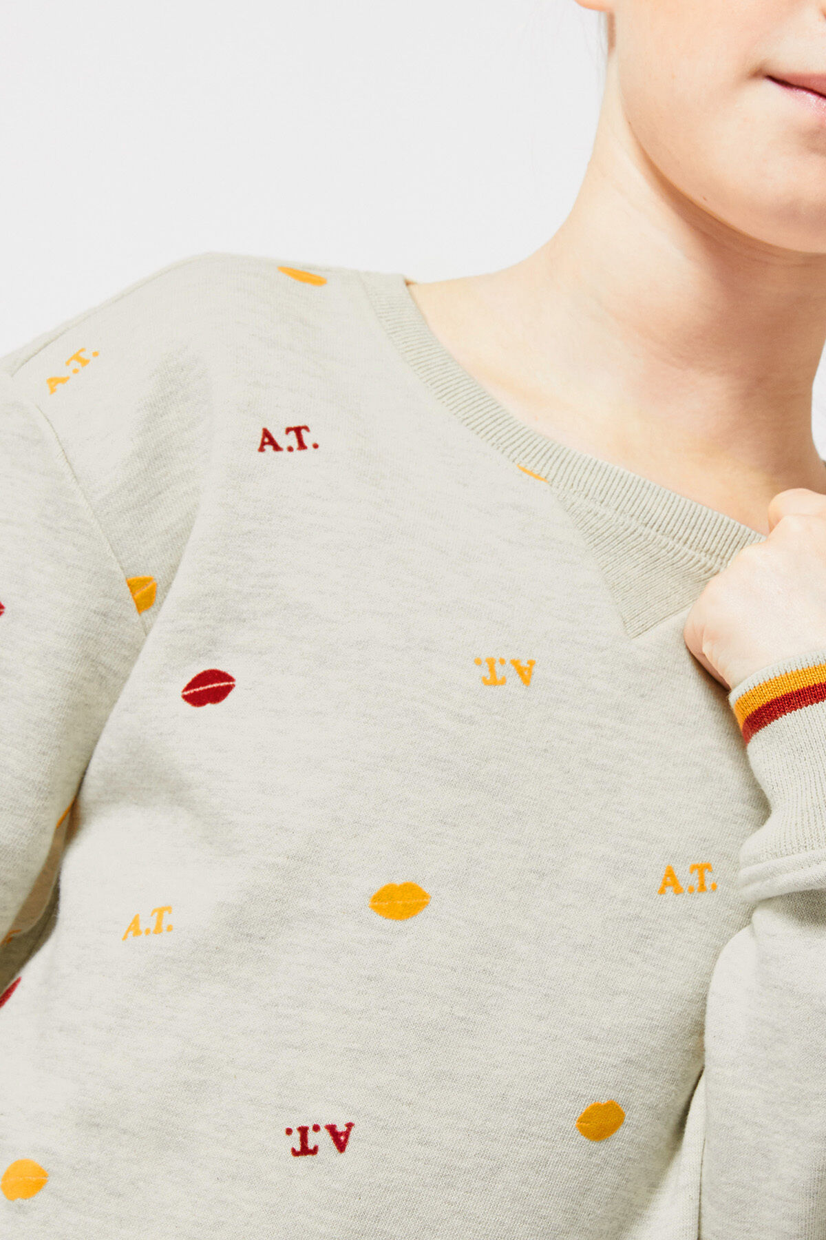 Sweater Sem Jr. image number 3