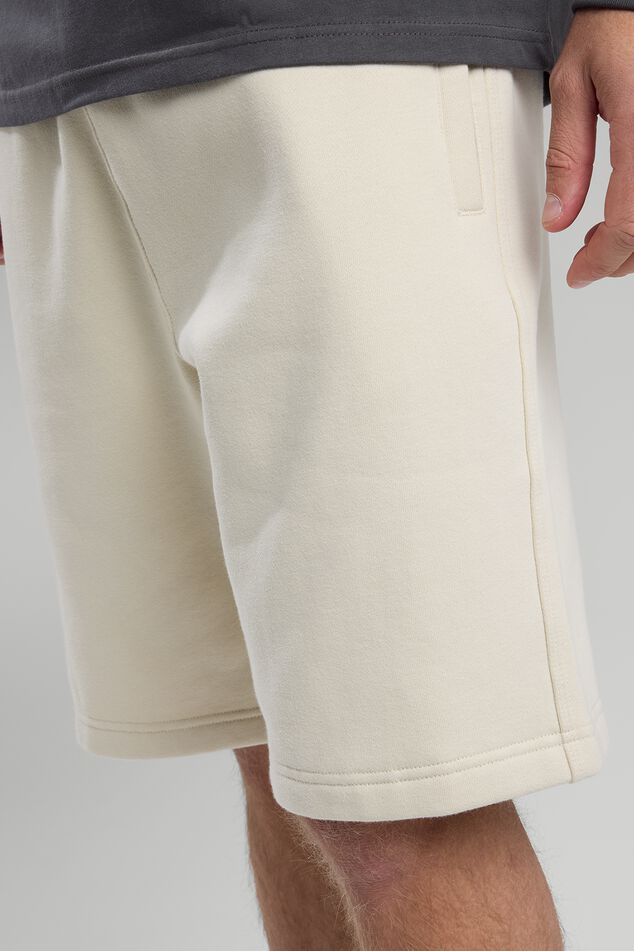 Nas shorts image number 3