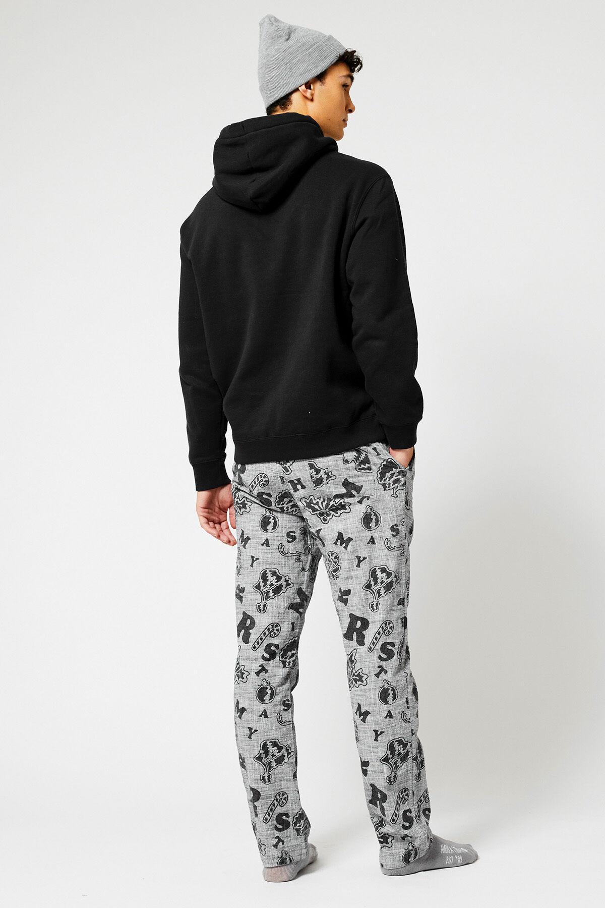 Loungepants Lake X image number 2