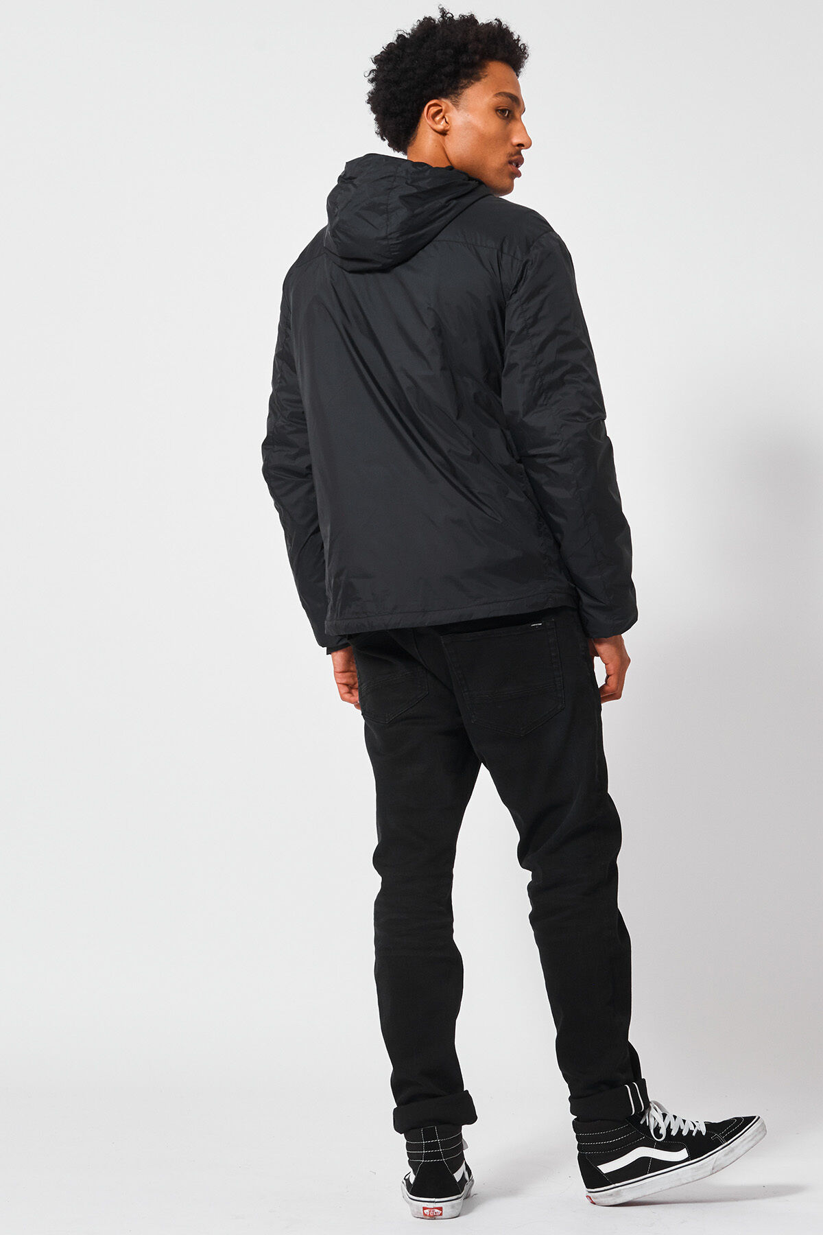 Jacket June image number 2