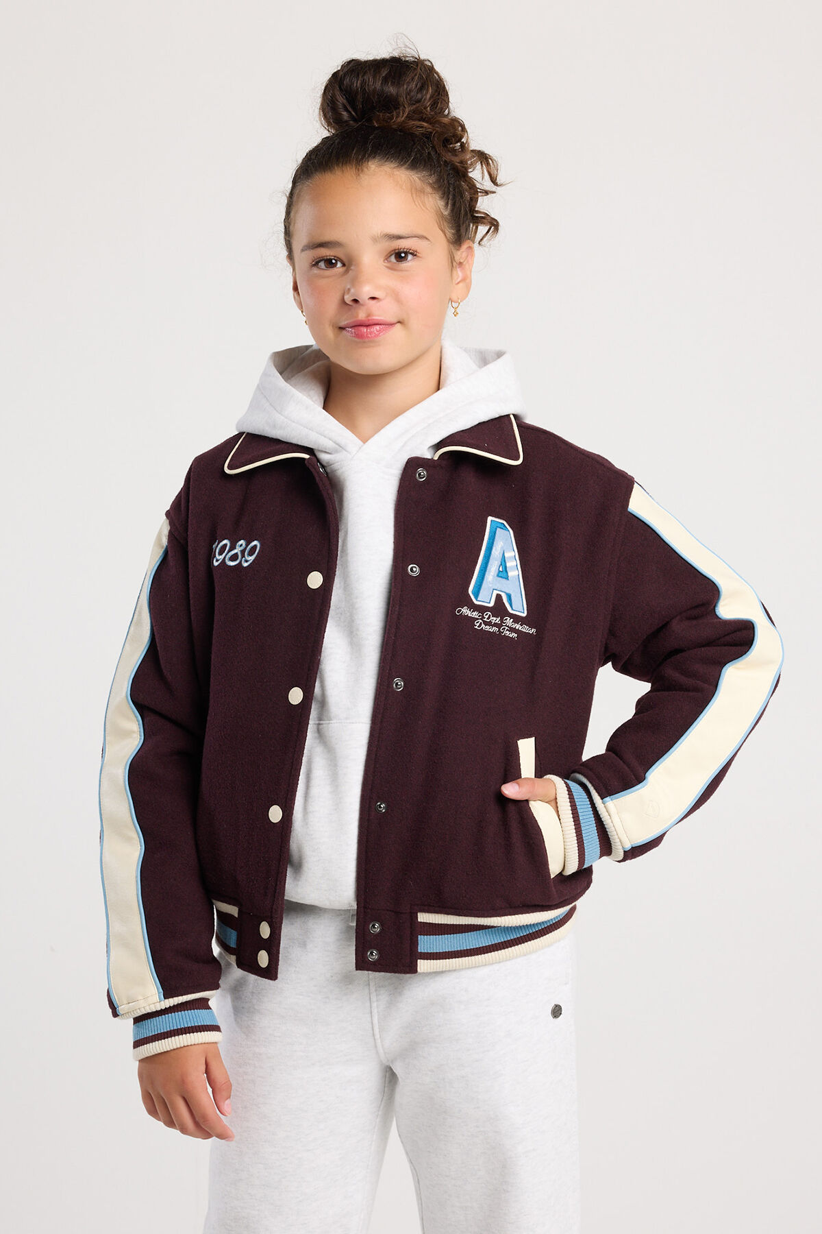 Josy JR image number 0