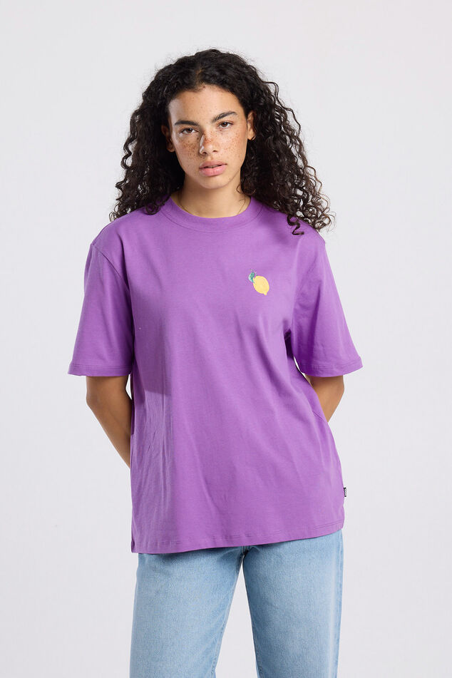 Elaine image number 0