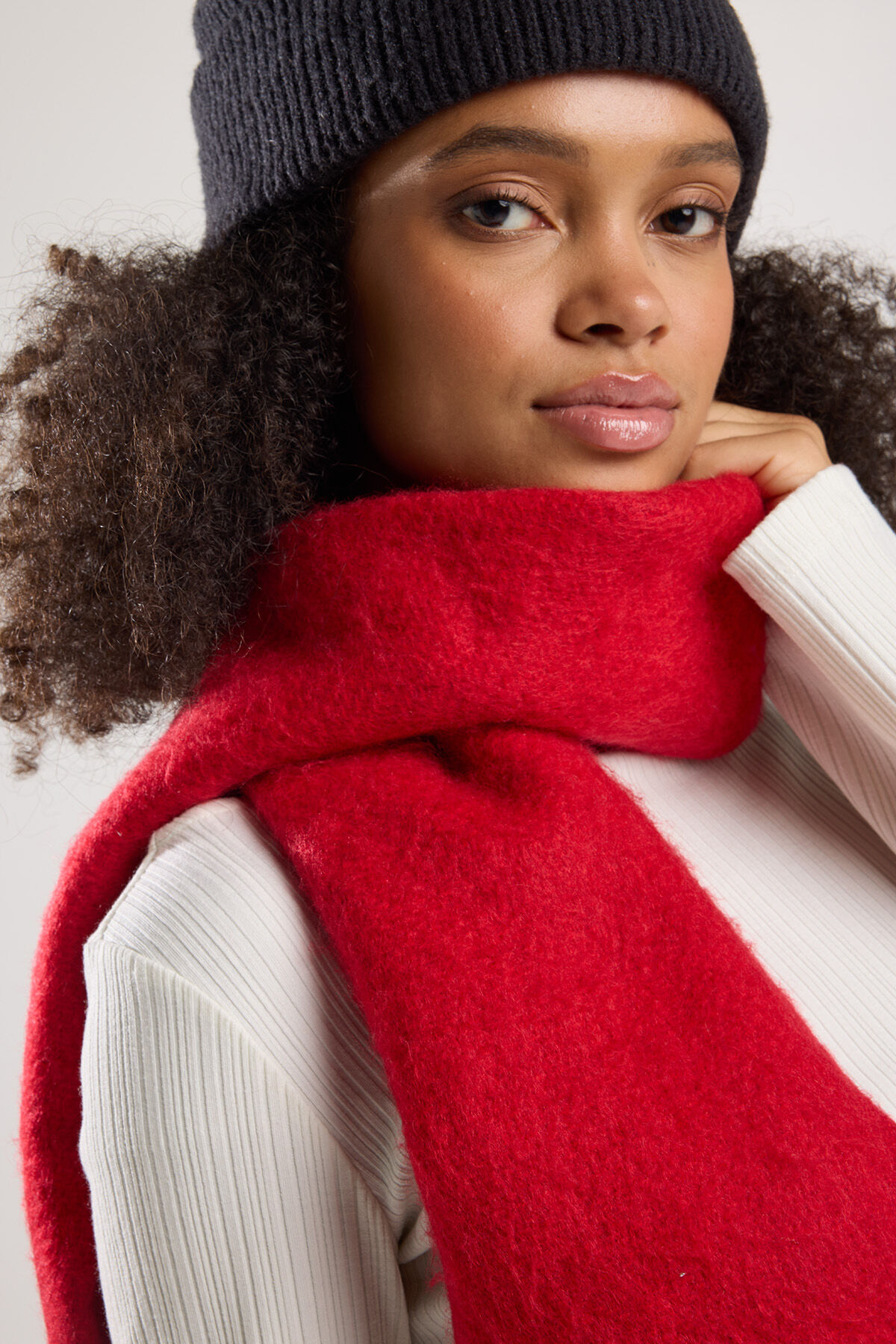 april image number 0