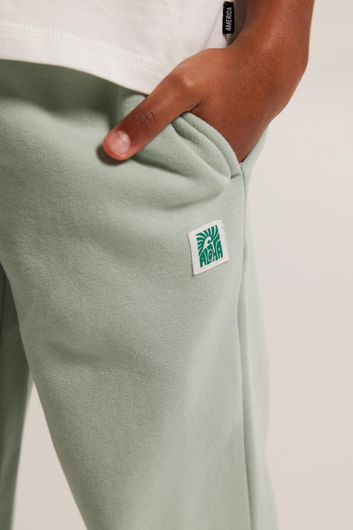 Jogging pants Caia jr image number 3