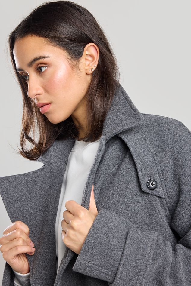 Joline Jacket image number 3