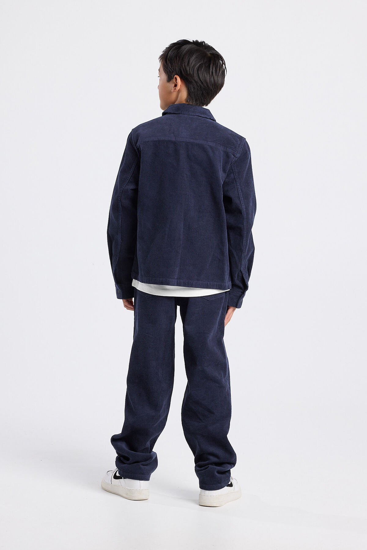 Hugo JR image number 2