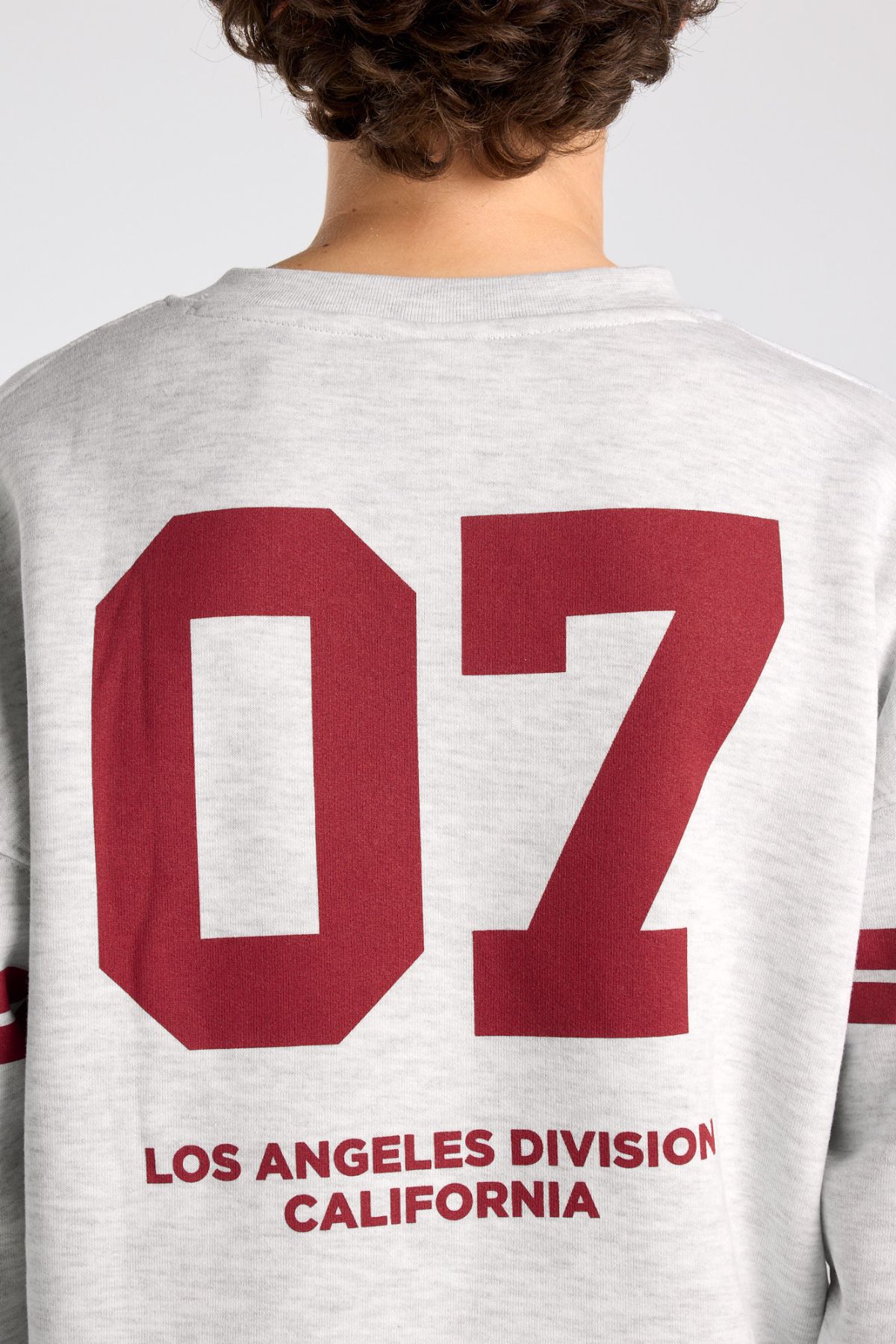 Seven Jr image number 3