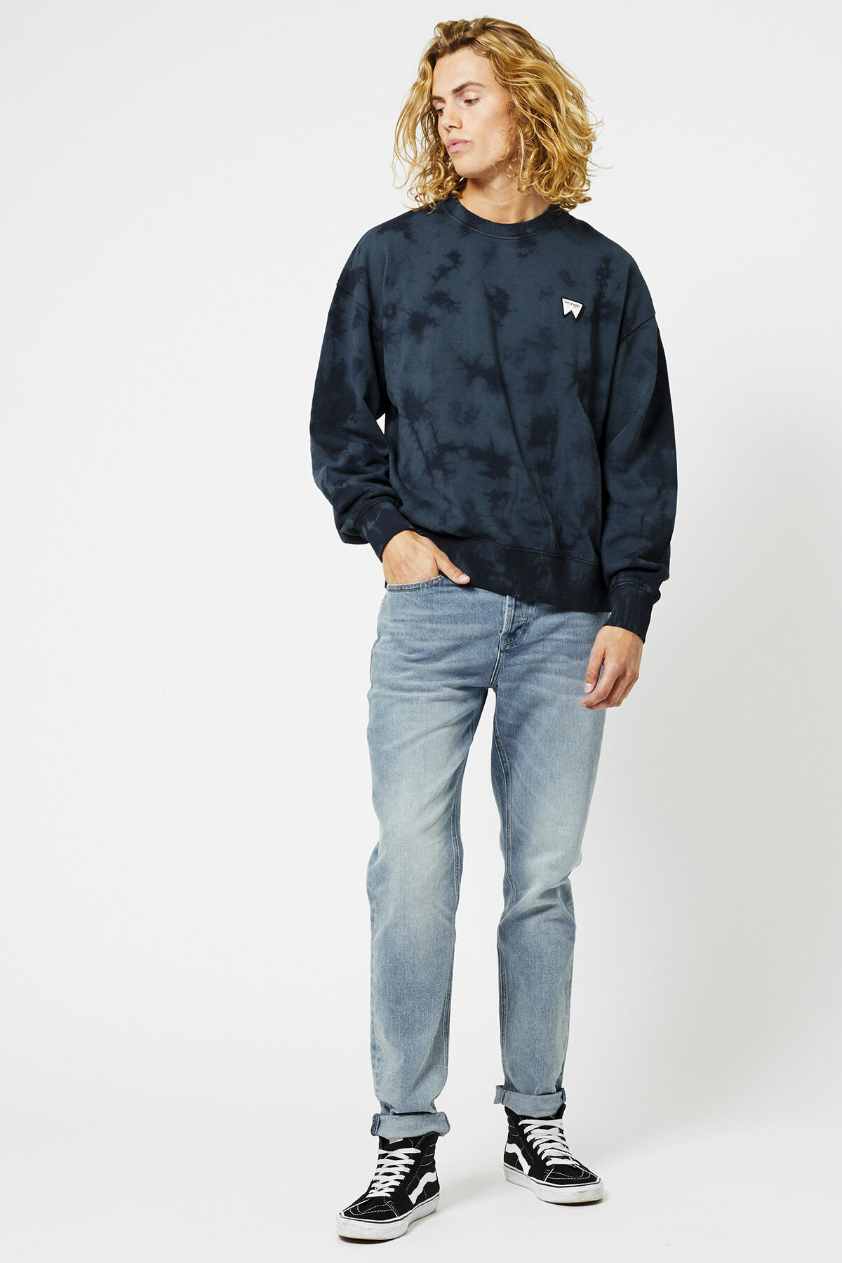 Sweater Wrangler crew image number 0