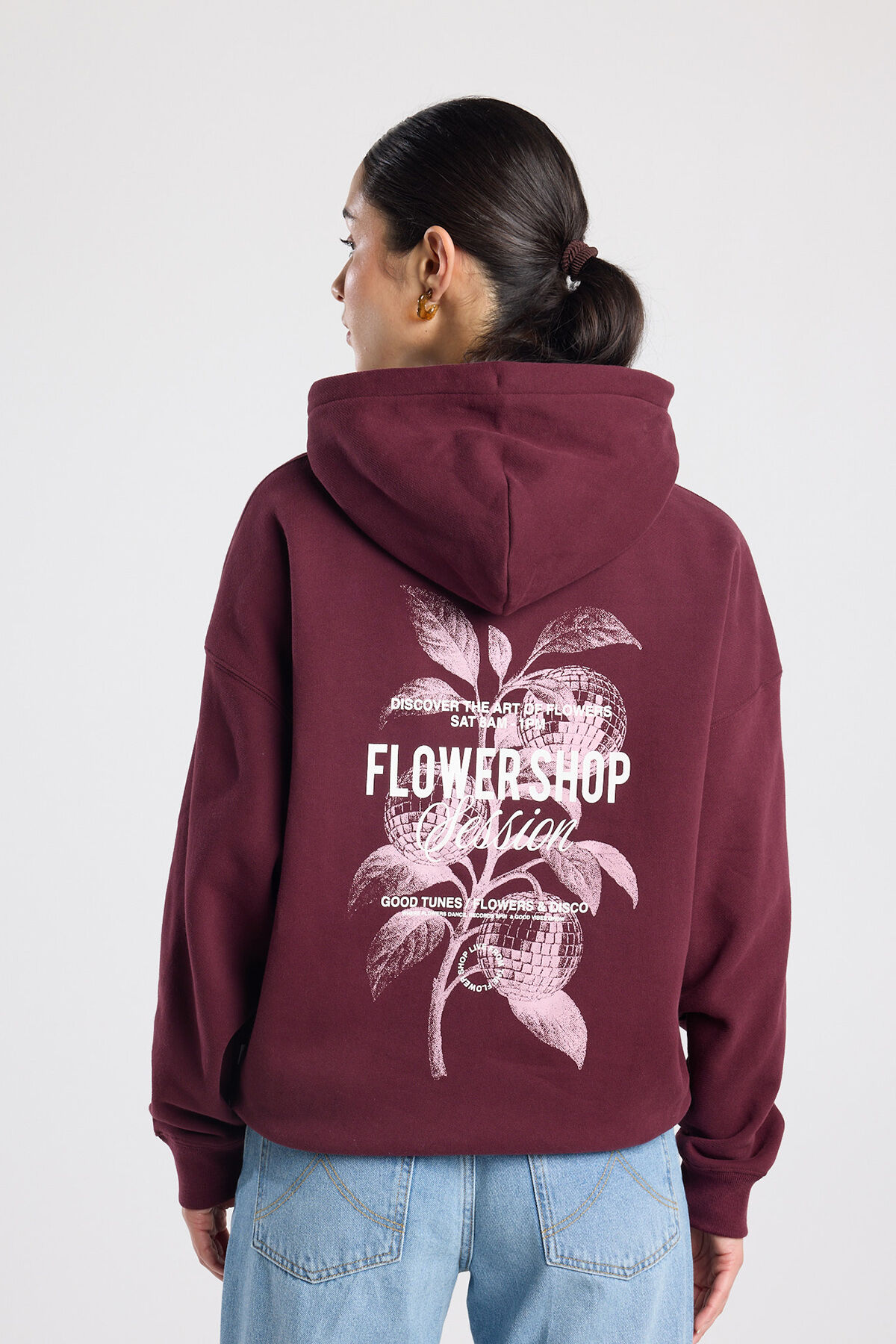 Salina Hood image number 3