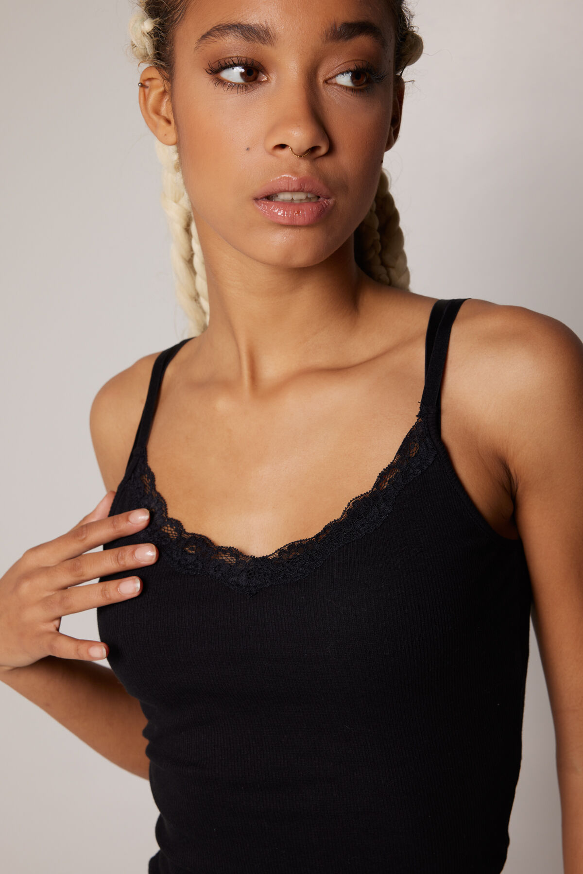 Singlet Grace image number 3