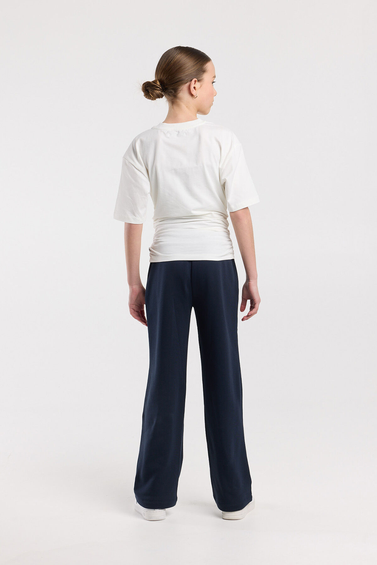 Eleni JR image number 2