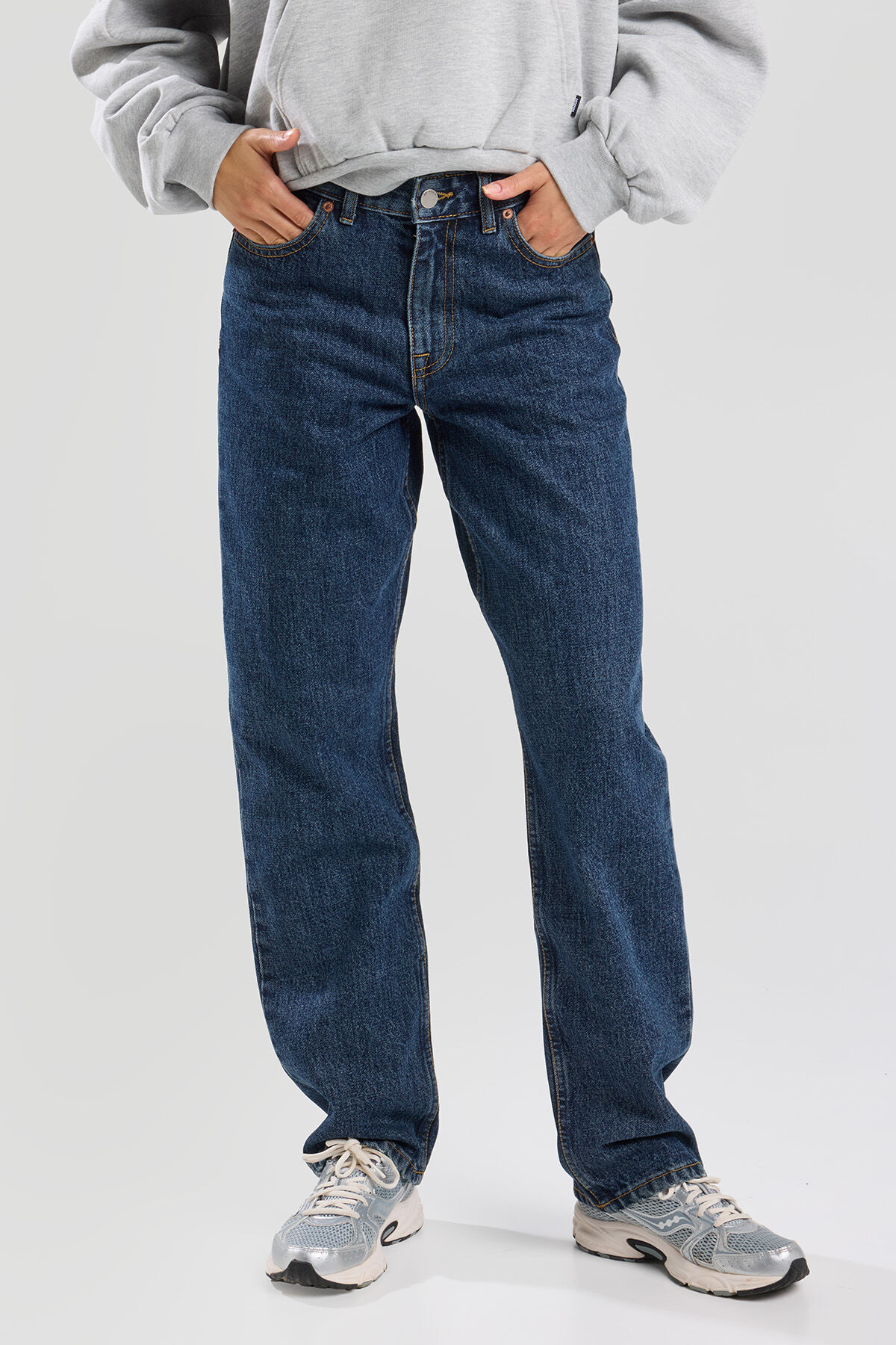 Dr. Denim Arch Jeans image number 1