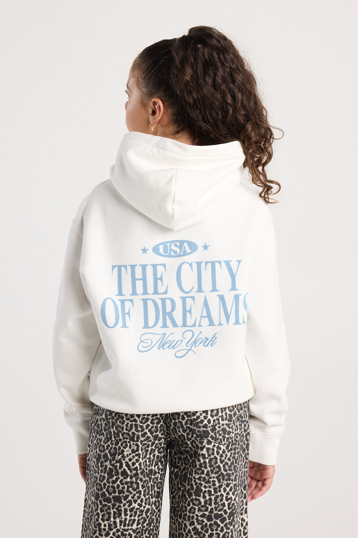 Sadie hood JR image number 3