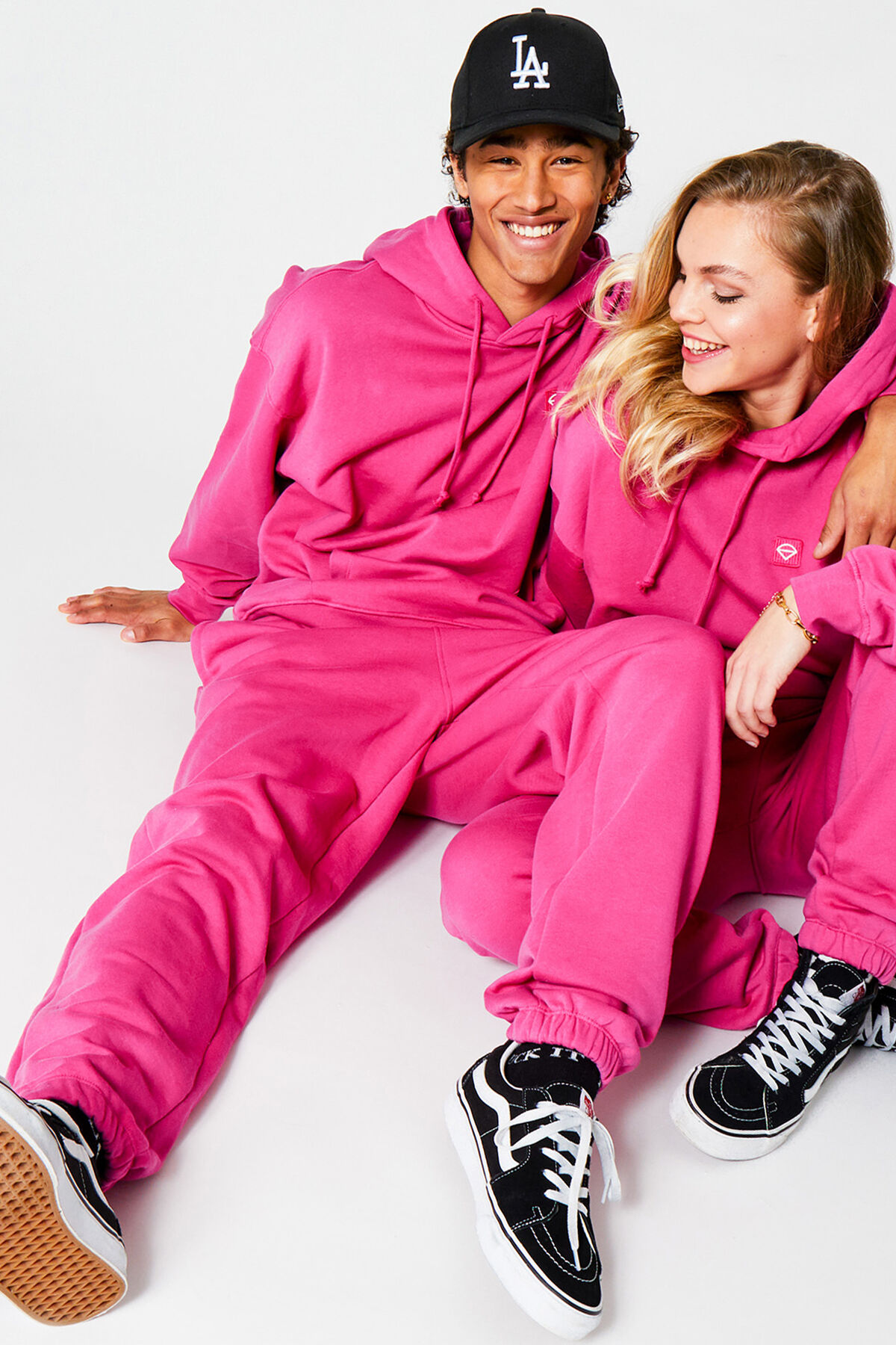 Pink hot sale tracksuit pants