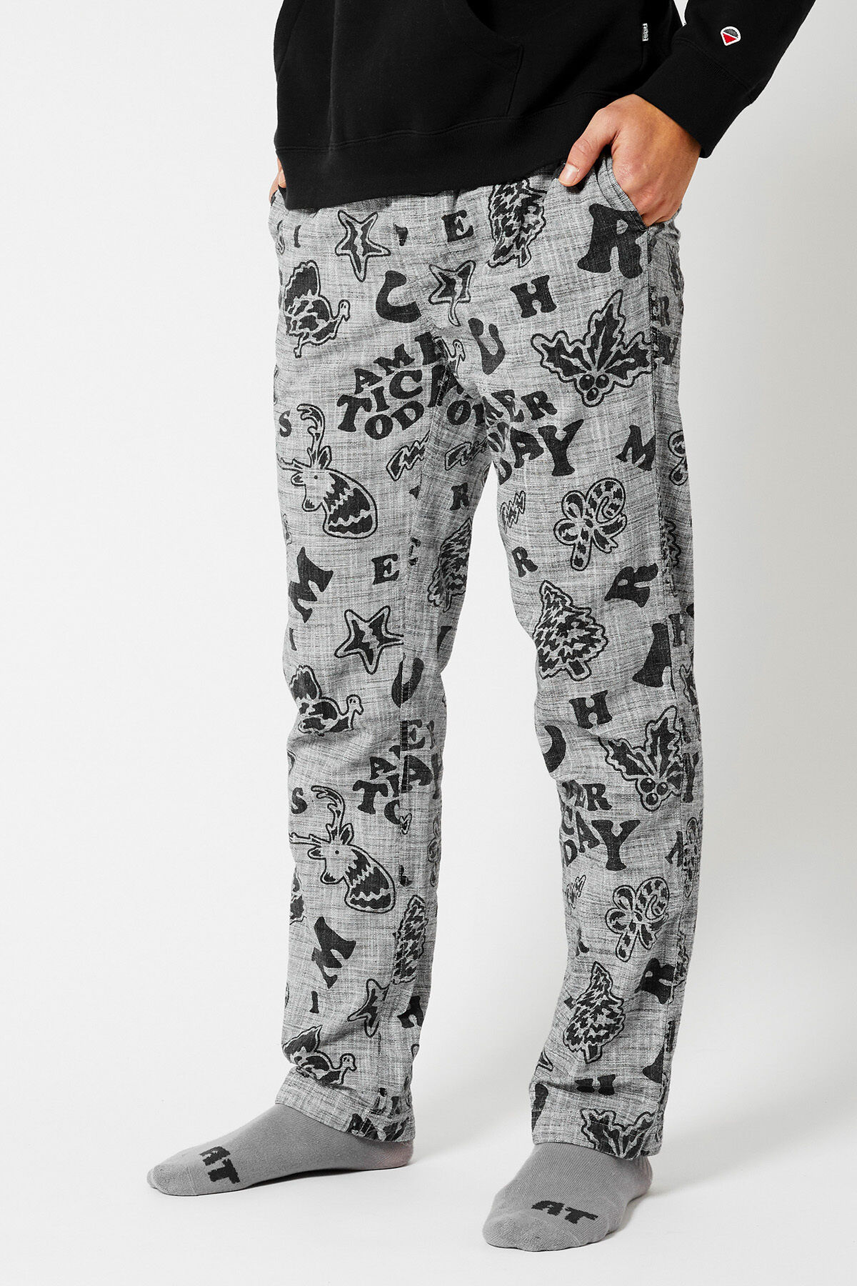 Loungepants Lake X image number 1