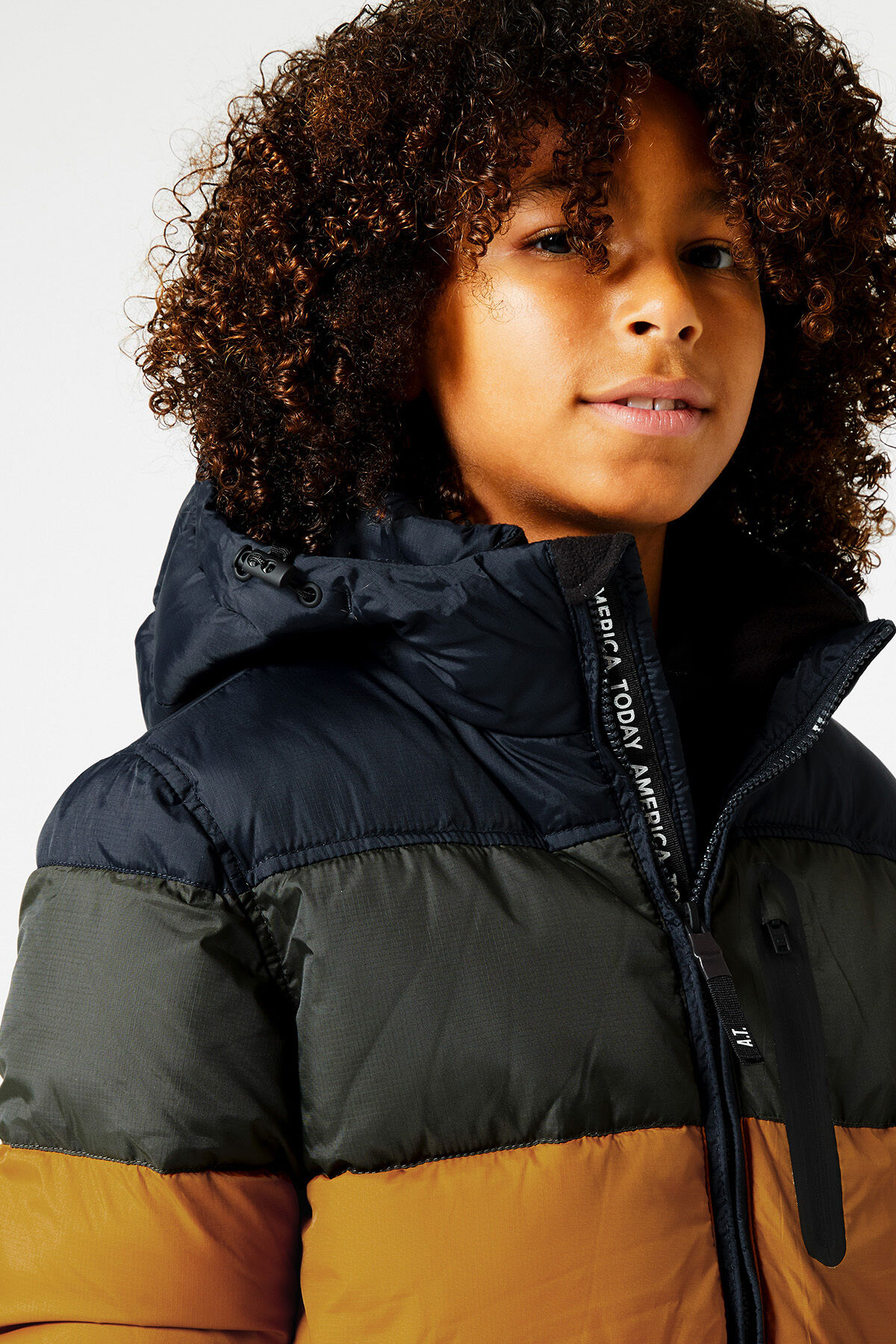 Boys Jacket padded Blue yellow America Today