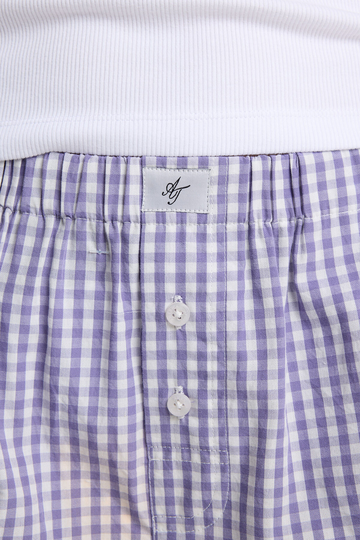 Logan image number 3