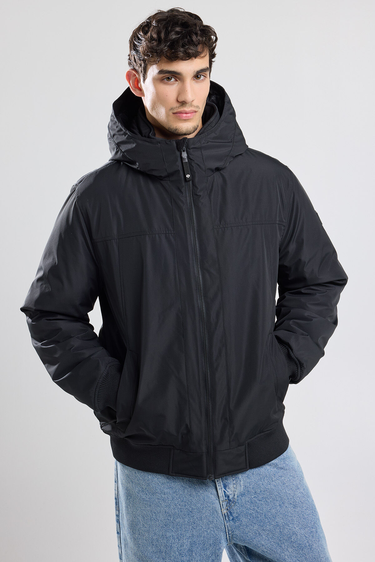 Hooded bomber jacket Justin image number 0