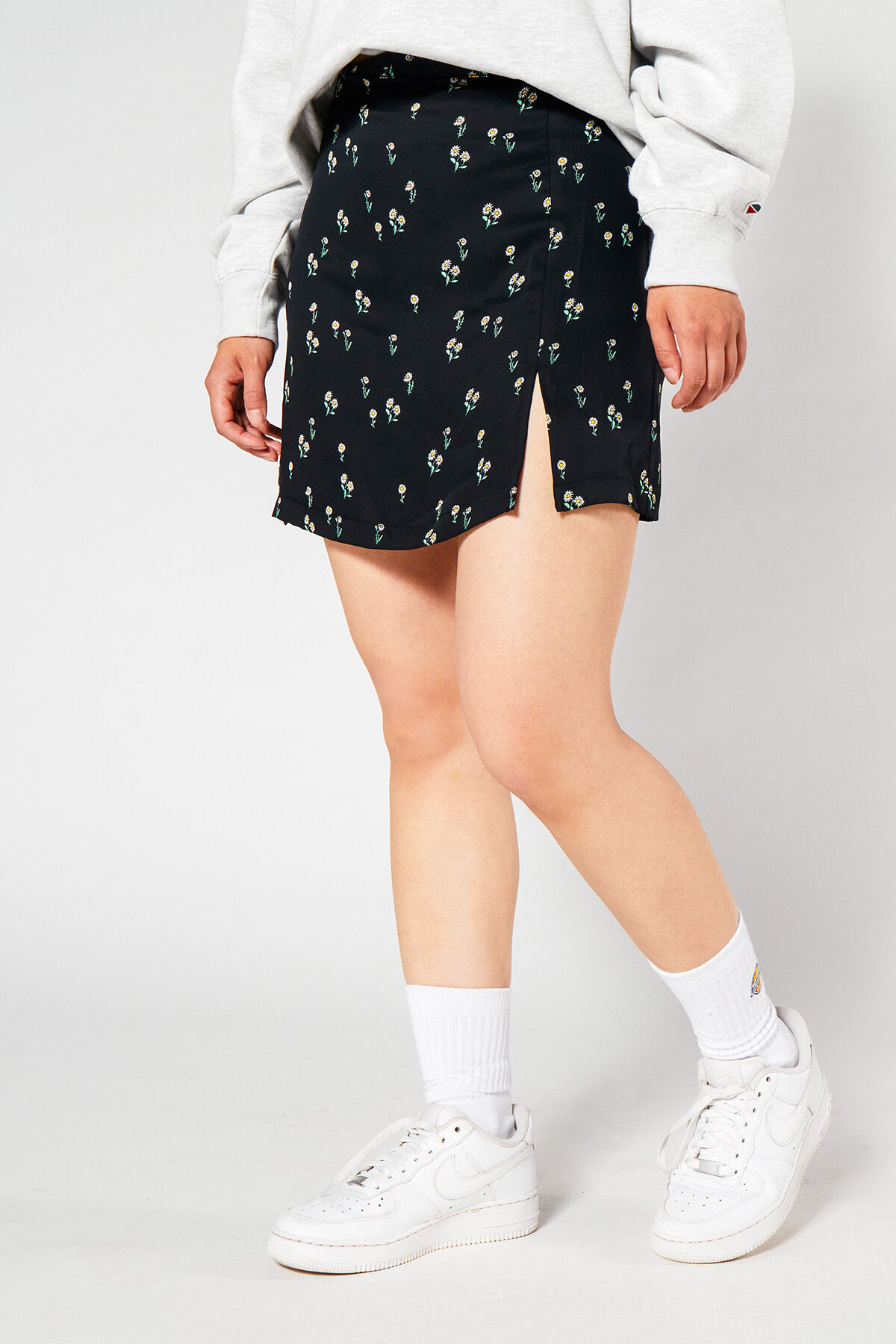 Skirt Raya image number 0