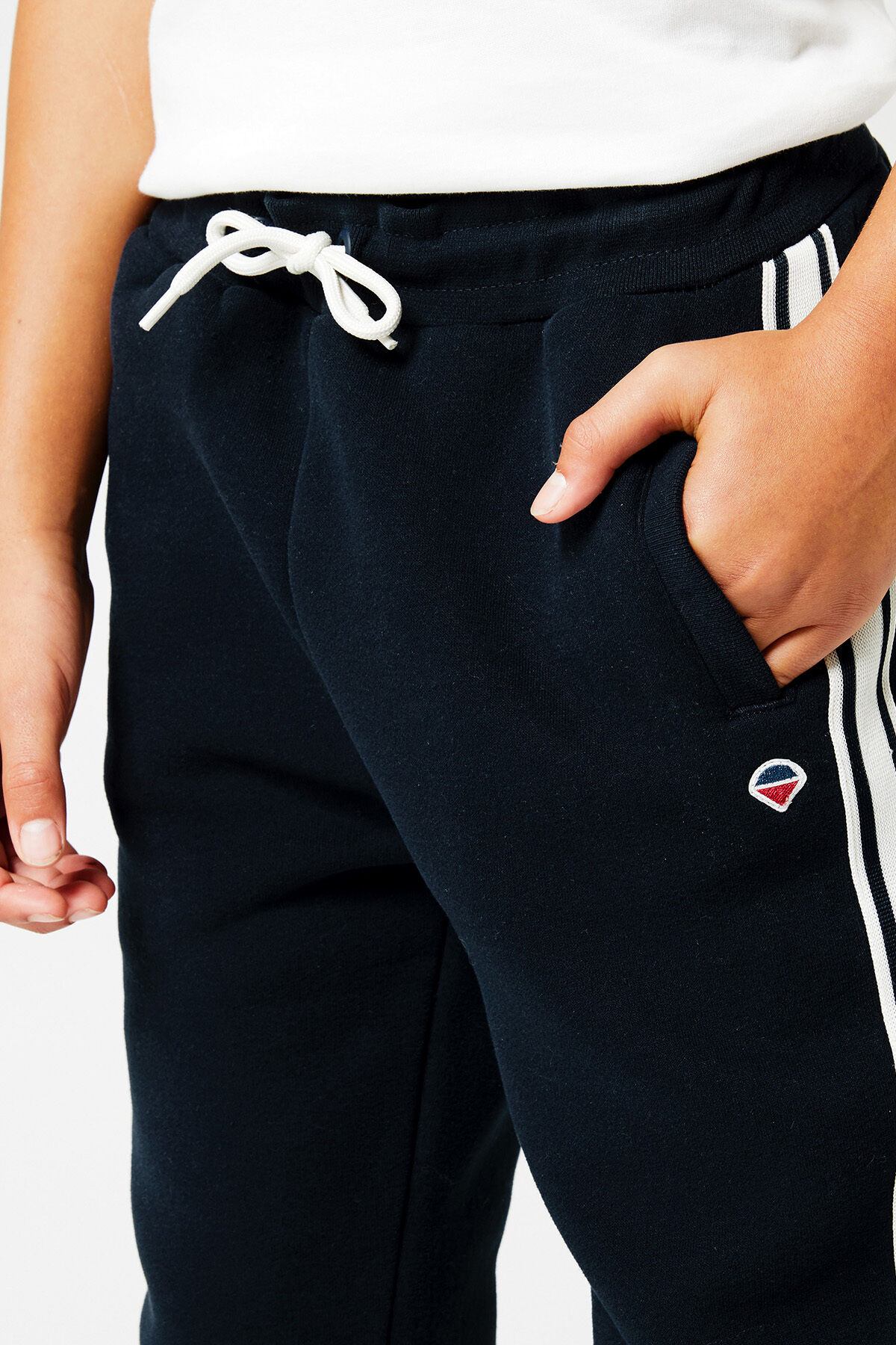 Jogging pants Conner tape Jr image number 3
