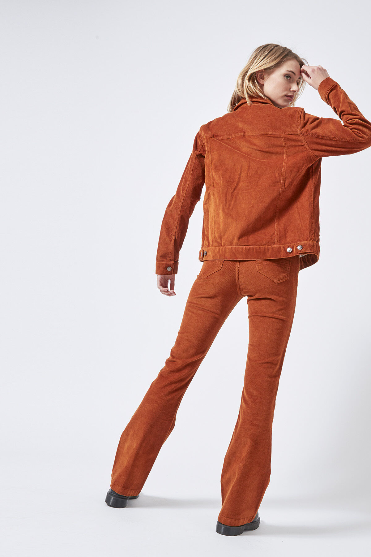 Trucker jacket Hilda Cord image number 2