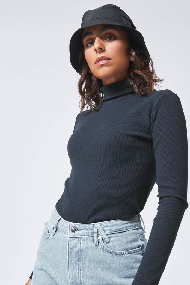 Long sleeve Lorrie image number 1