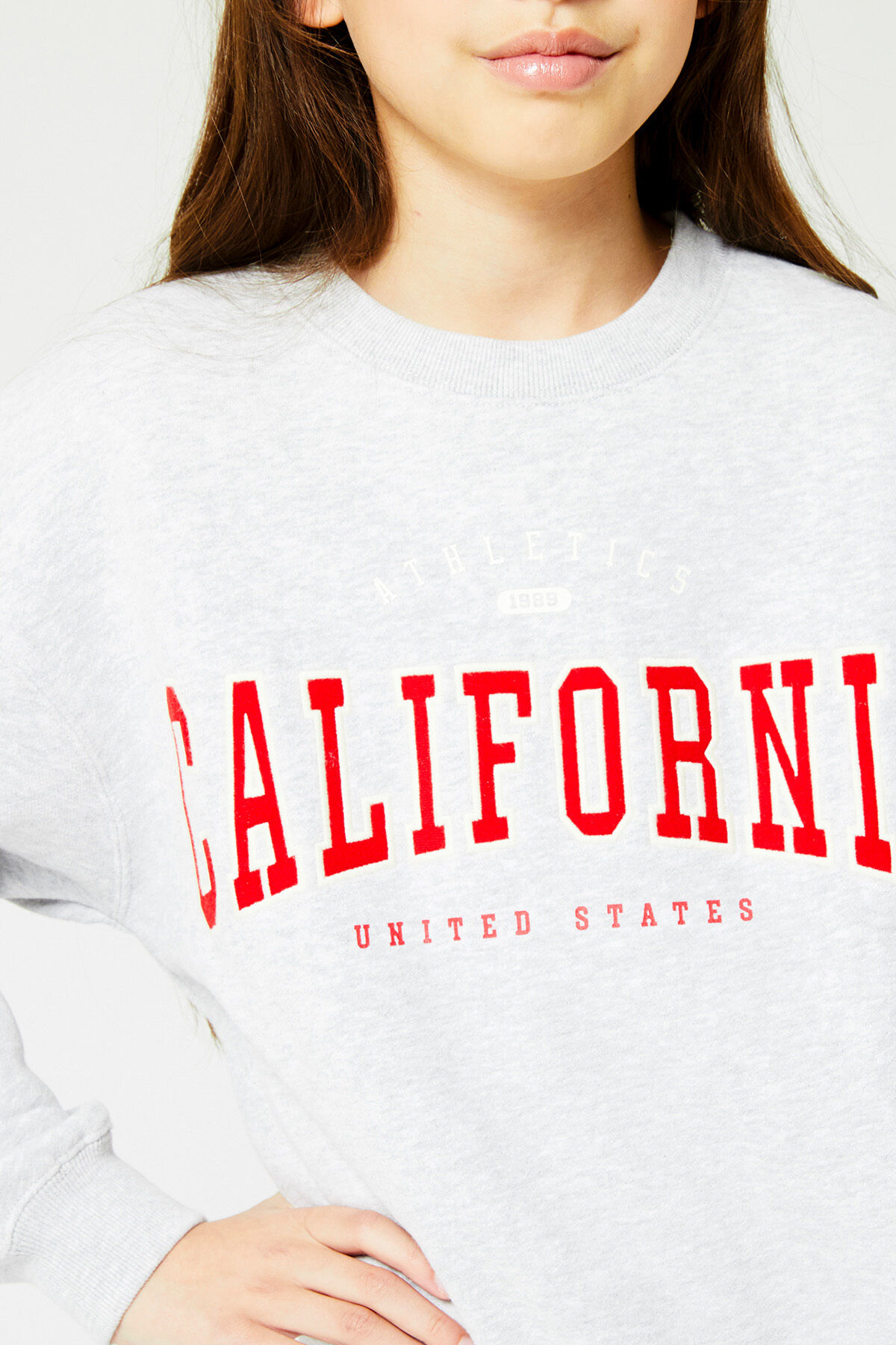 Sweater Sue JR image number 3