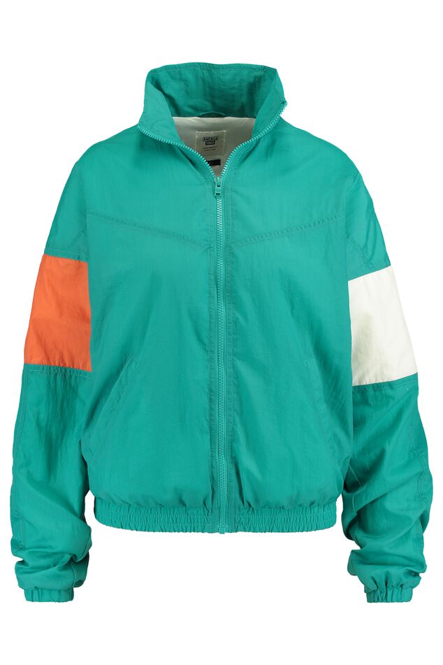 Jacke Hill image number 0