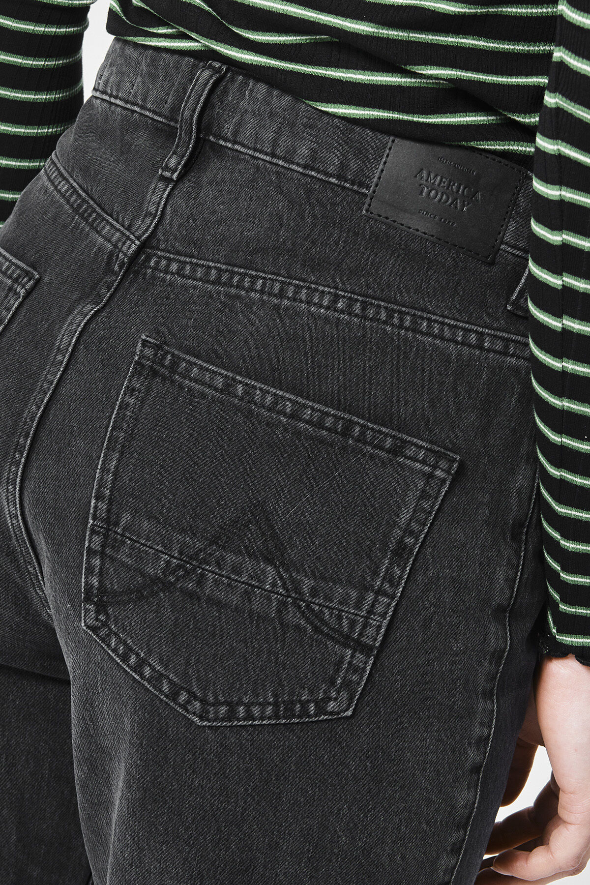 Jeans Maya image number 3