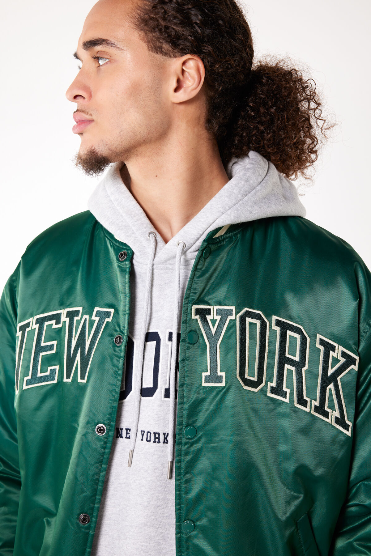 Bomberjack Jamey image number 3