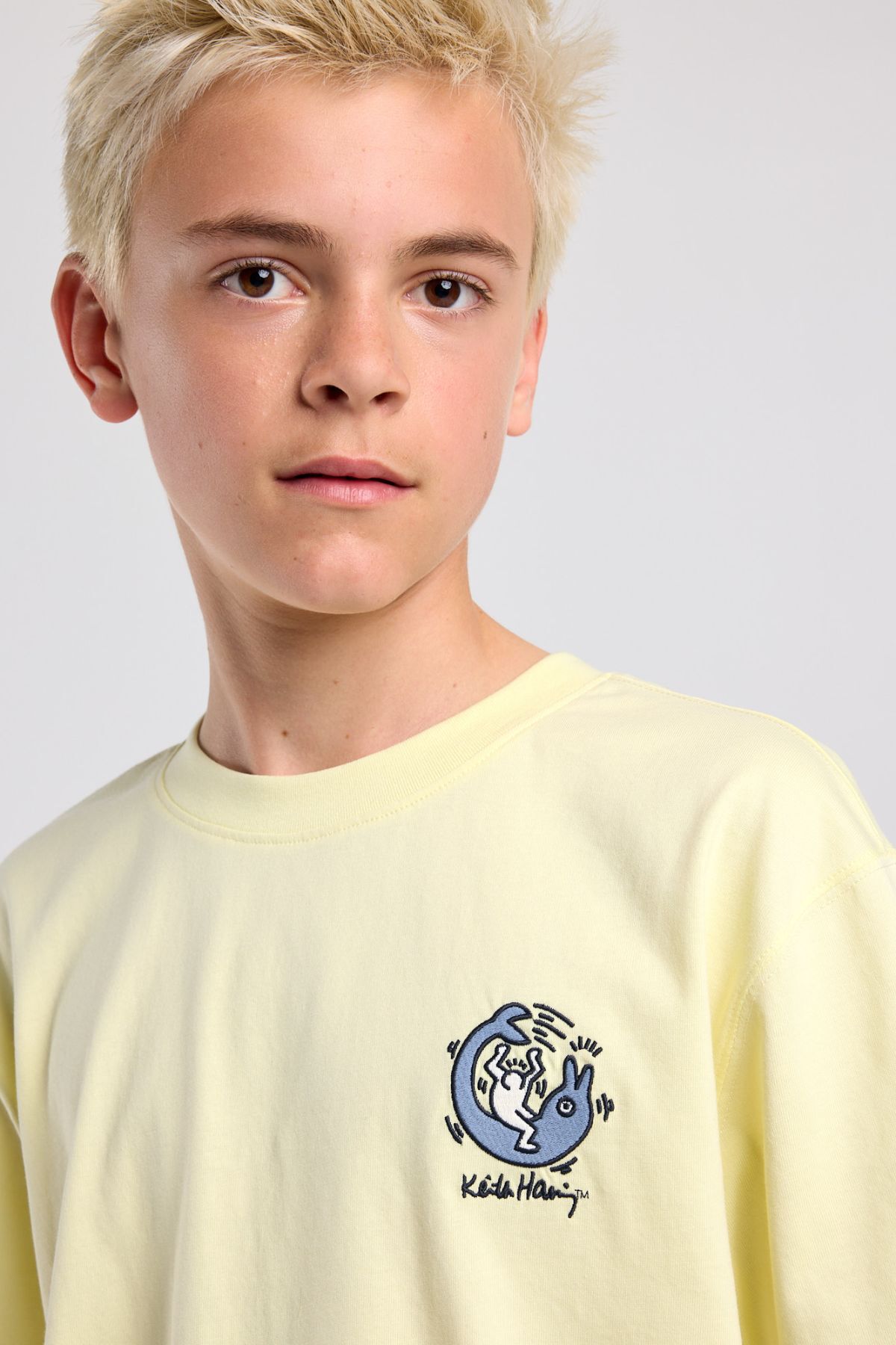 Enock Jr image number 2