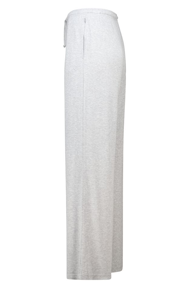 Chloe image number 6